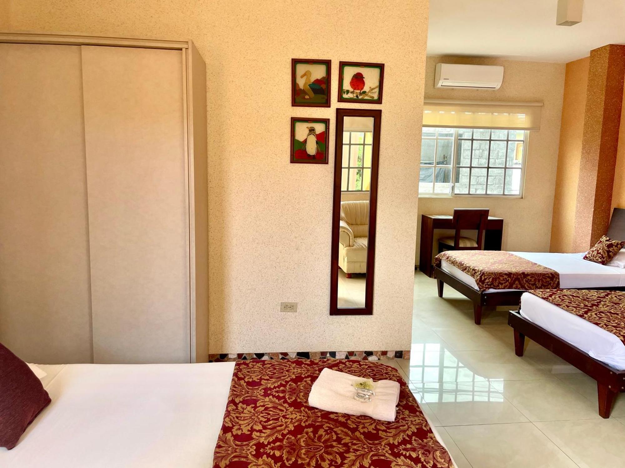 Eco Hotel Katarma Puerto Baquerizo Moreno Exterior photo
